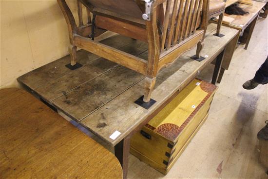 Oak farmhouse table